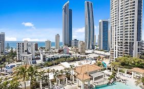 High-Rise Haven In The Heart Of Surfers